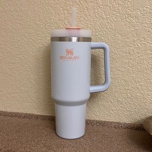 Stanley Adventure Quencher Travel Tumbler Cup 40 oz